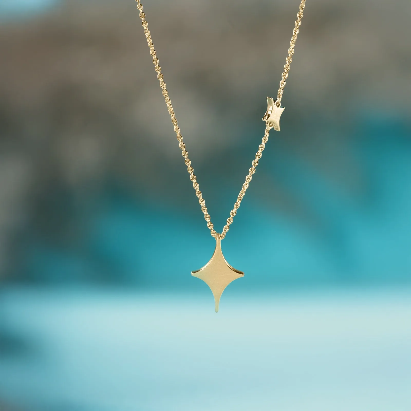 18k North Star Choker Necklace