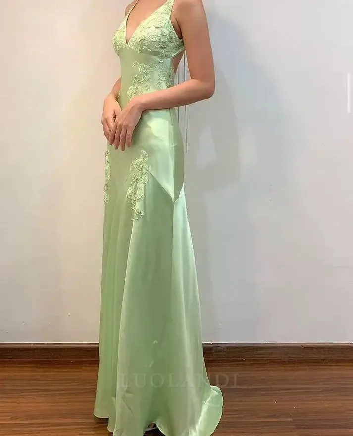 Elegant Green Vintage V Neck Long Prom Dress Charming Evening Party Dress Formal Dress