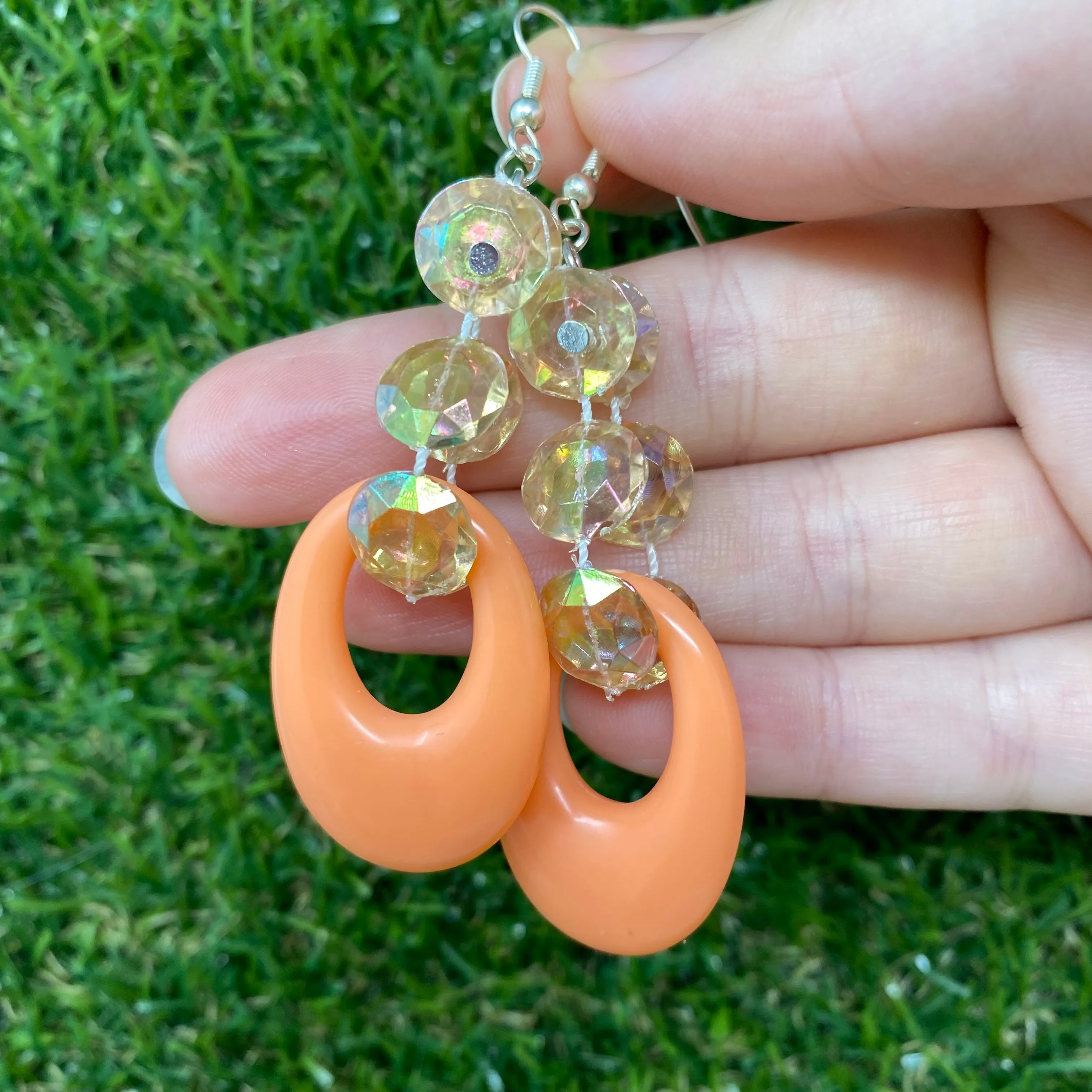 Kitsch Sixties style hoop earrings