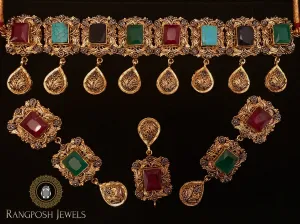 Laila Choker set