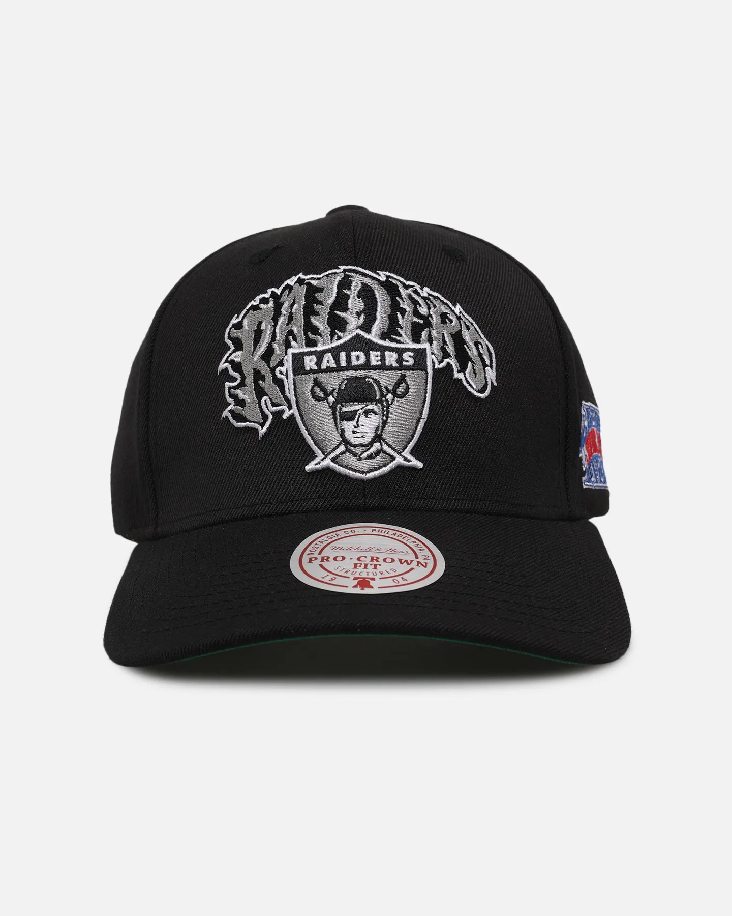 Mitchell & Ness Las Vegas Raiders Flames Pro Crown Snapback Black