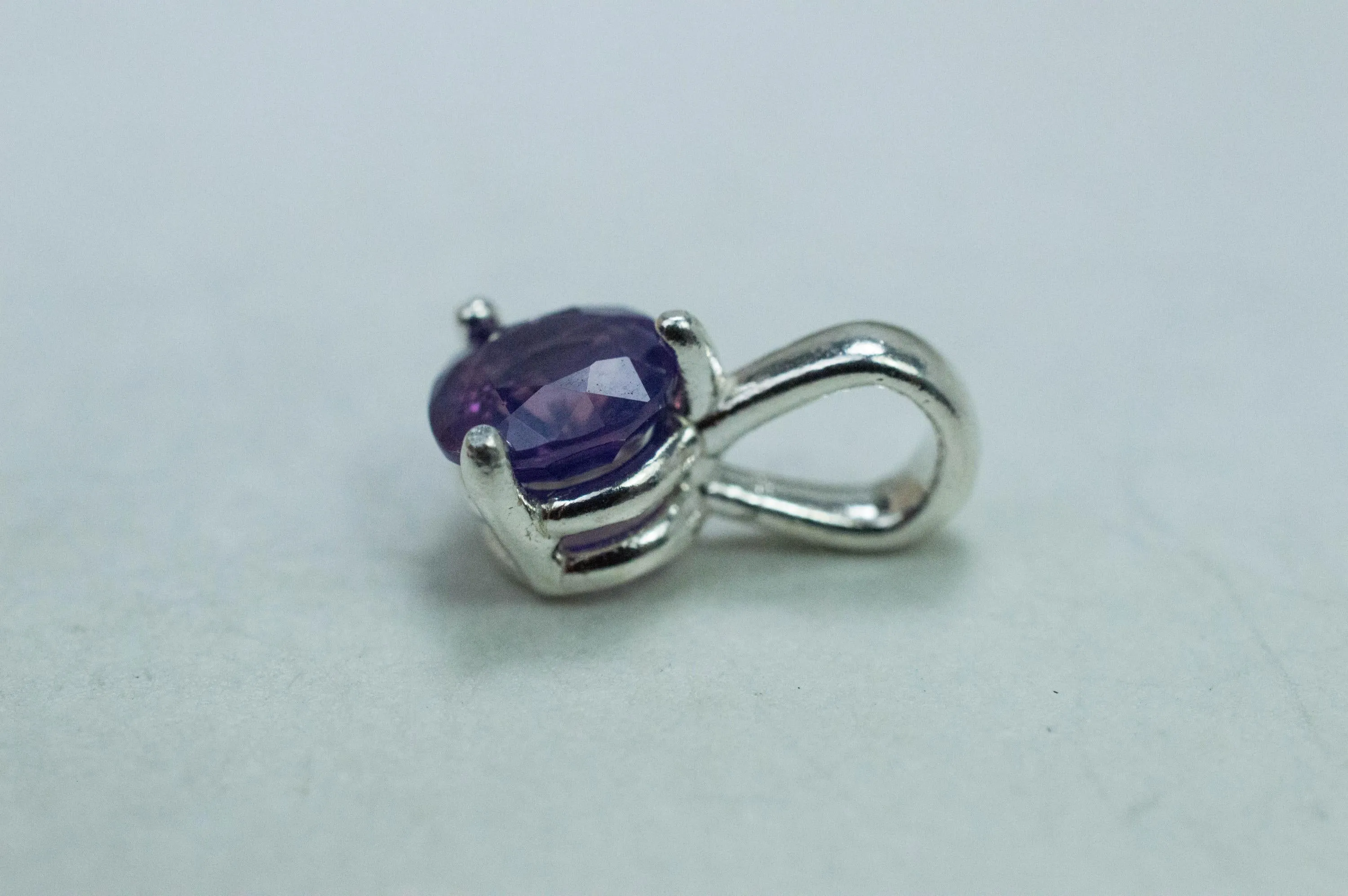 Purple Sapphire Pendant; Natural Untreated Vietnam Sapphire; 1.200cts